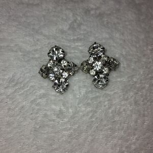 Vintage Crystal And rhinestone Cluster clip On Earrings